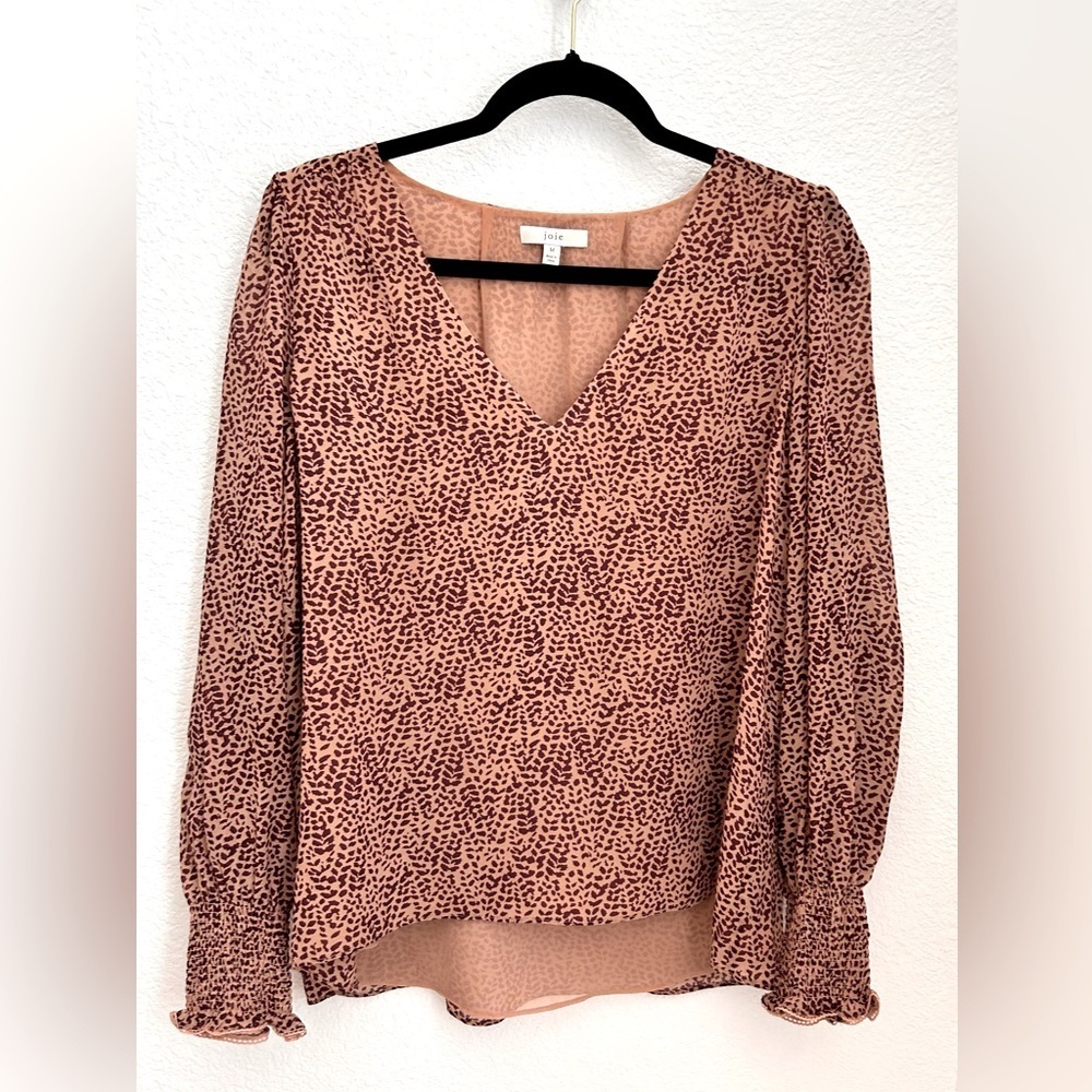 JOIE Bolona 100% Silk Puff-Sleeve Blouse in Tan and maroon - Picture 5 of 15
